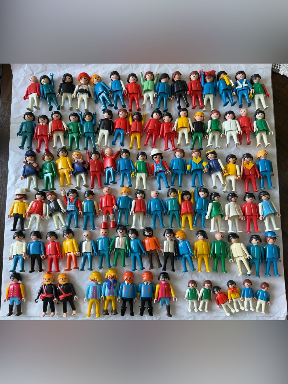 PLAYMOBIL Vintage 1974 Lot of 91 Figures with Assorted Accessories/Parts